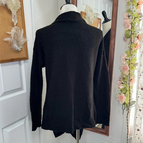 Shark Bite Sweater - Picture 5 of 7